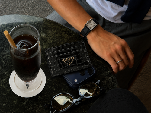 Black Scale Prada